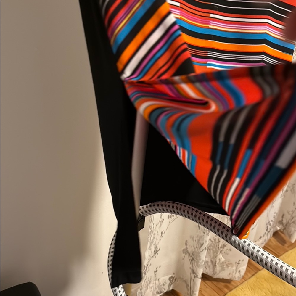 Striped Multicolor Sleeveless Top - Picture 2 of 5